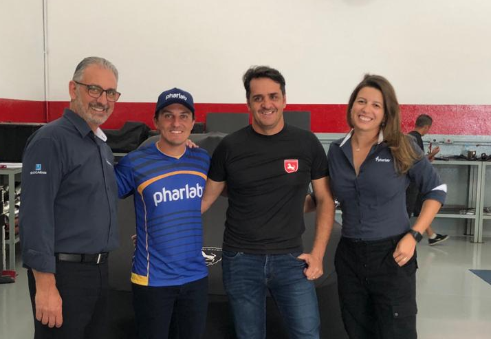  Pharlab de Lagoa da Prata anuncia entrada na Stock Car 2019 com piloto Denis Navarro