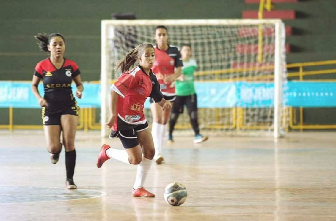  “Fui criticada por ser a única menina jogando”, diz lagopratense que disputará Brasileiro no Pará