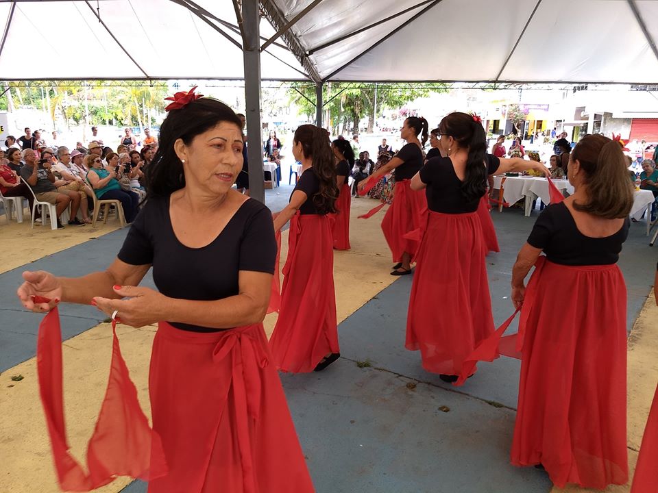  Grupo de dança da melhor idade lagopratense recebe prêmio nacional