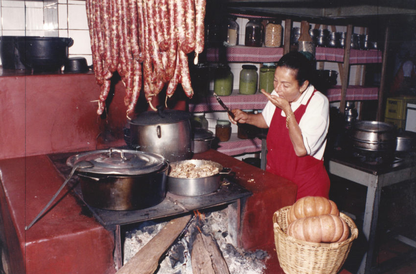  Nelsa Trombino, ícone da culinária mineira que morou em Lagoa da Prata, morre aos 84 anos