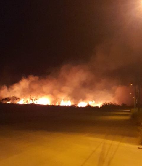  Moradores registram incêndio no Bairro Américo Silva em Lagoa da Prata
