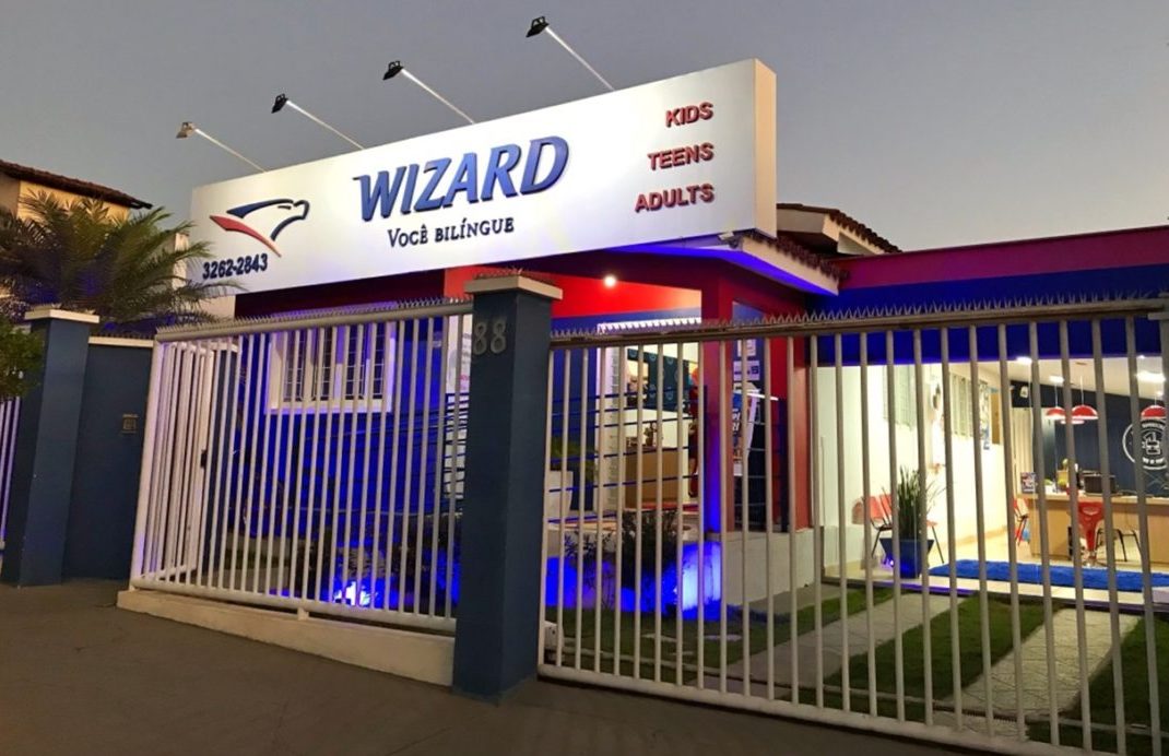 Wizard Guararapes - Com a plataforma online Wizard at Home, você tem aulas  online ao vivo em casa! Reunimos o que há de mais interativo em ambientes  digitais para que você tenha