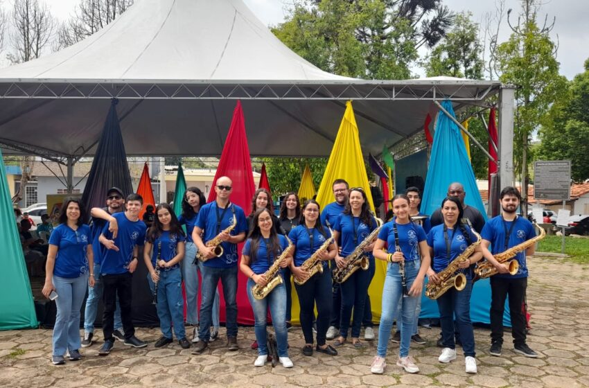  Banda Lira São Carlos oferece aulas gratuitas de música em Lagoa da Prata; saiba como inscrever