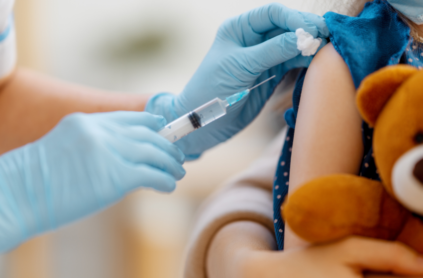  Lagoa da Prata começa a vacinar crianças de 10 anos contra covid-19 nesta quarta-feira (26)