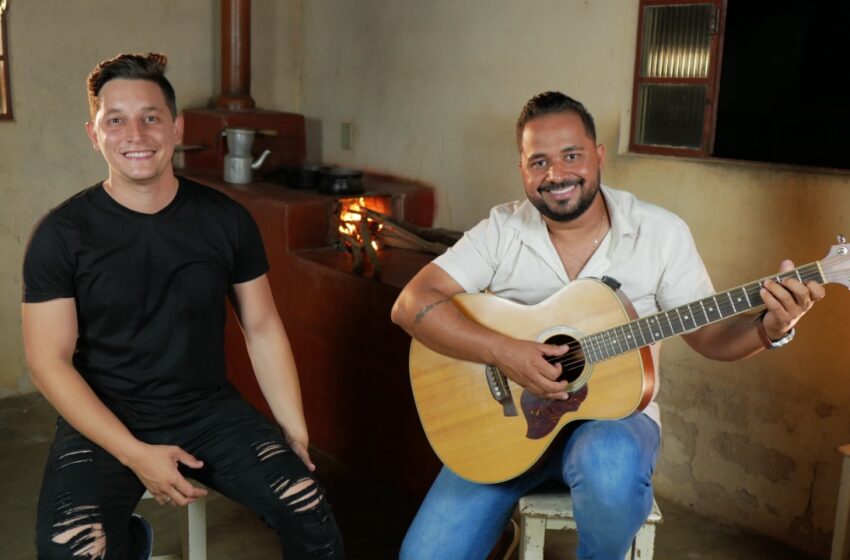  Dupla “Thiago e Diego” lança videoclipe da canção “Fogão de Lenha”