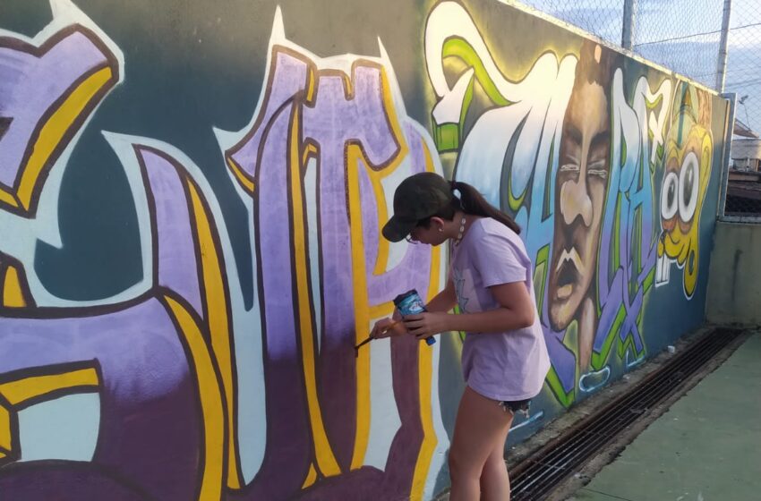  Quadra do Bairro Chico Miranda ganha intervenção artística através de oficina de graffiti