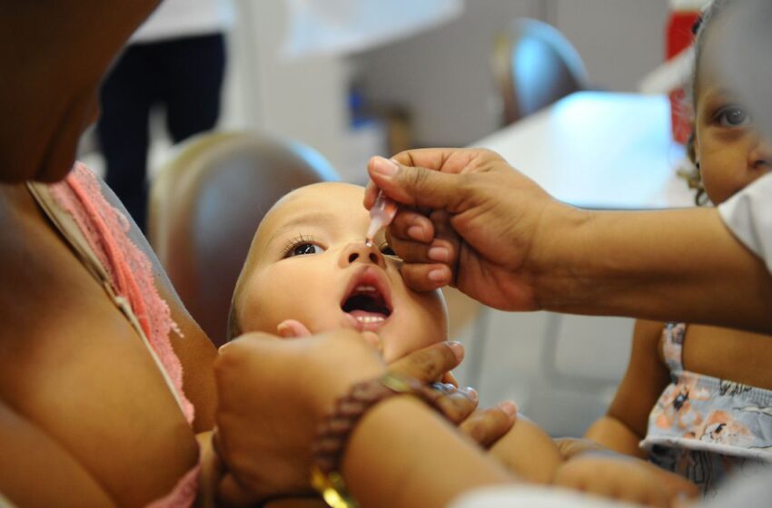 Rotary Club de Lagoa da Prata realiza mobilização pela vacinação contra pólio em Lagoa da Prata