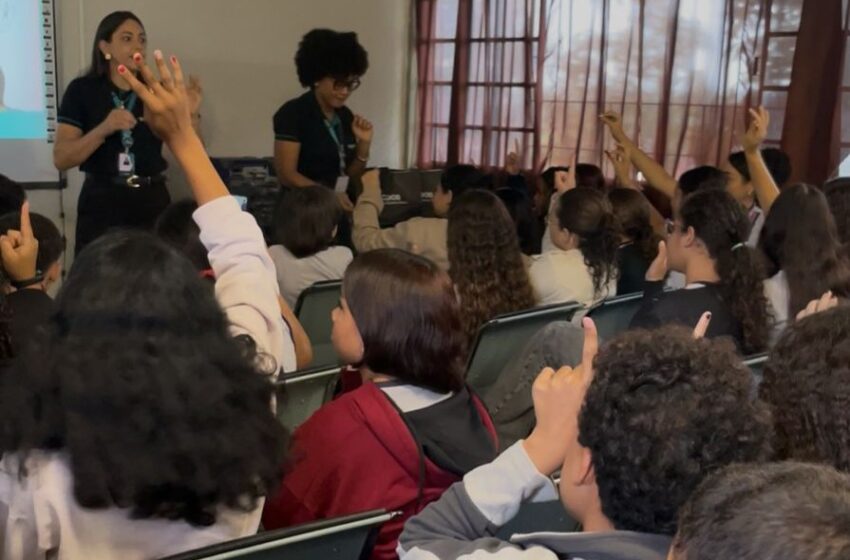 Sicoob União Centro-Oeste promove atividades de educação financeira para mais de 280 pessoas